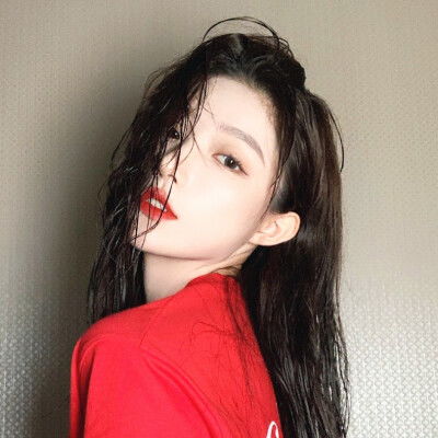 AI短剧冲击横店 第一批受害者出现了